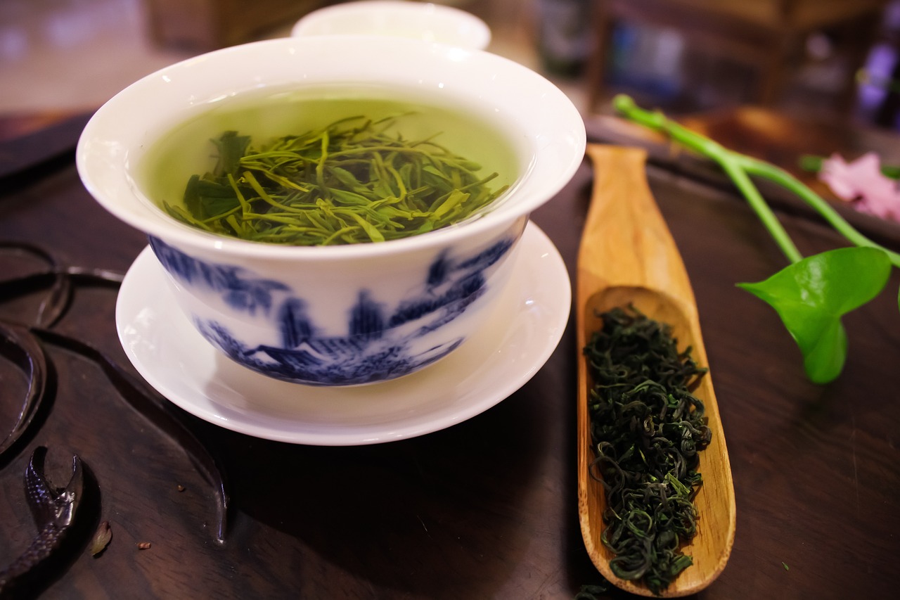 Le thé vert bienfaits - 5 raisons d'en boire régulièrement