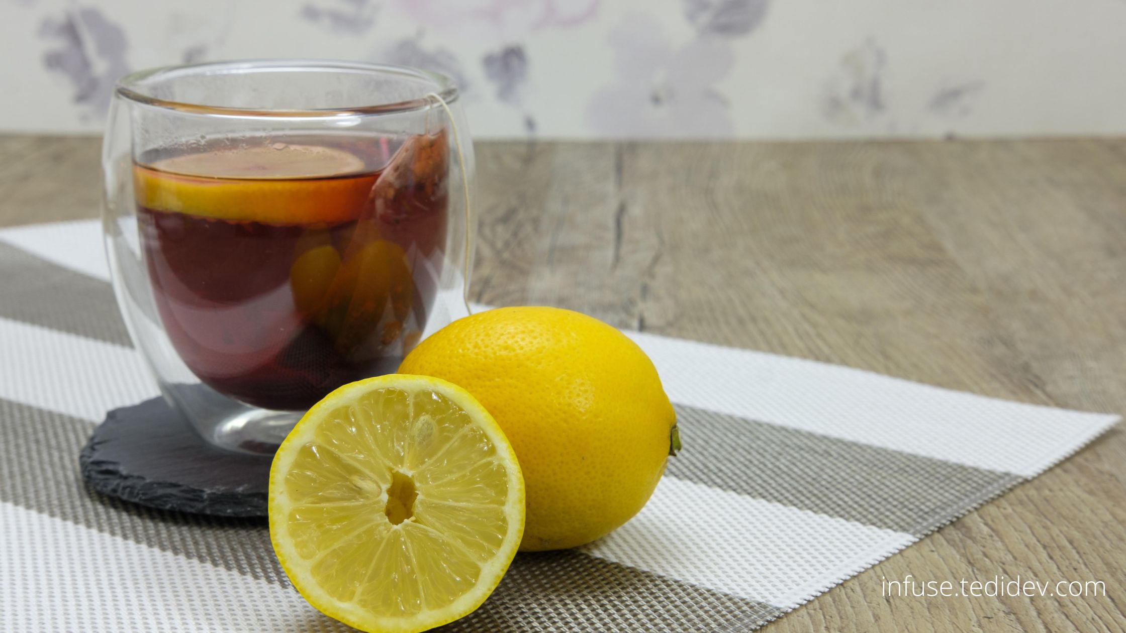 le thé au citron et ses bienfaits - 9 raisons de le boire souvent